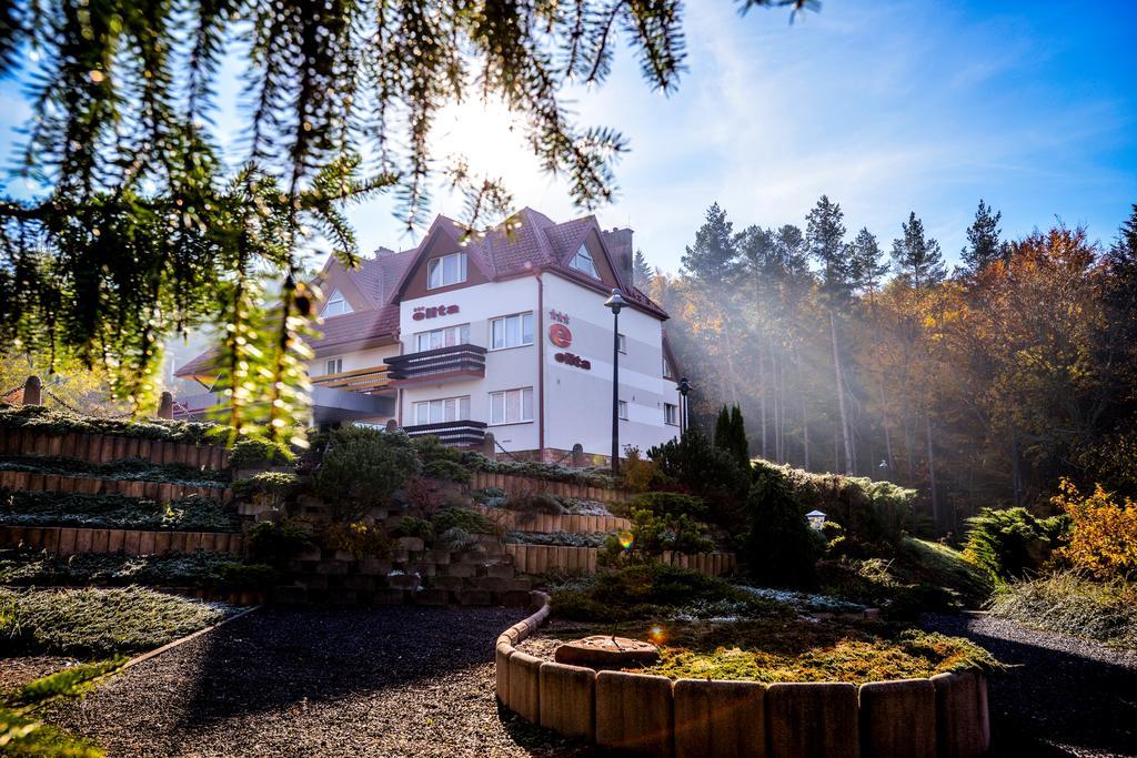 Elita Hotel & Restauracja Iwonicz-Zdroj Bagian luar foto